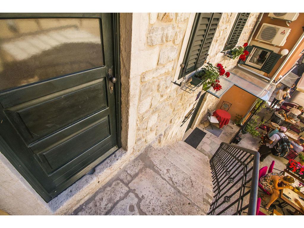 Guesthouse Imperator Сплит Экстерьер фото
