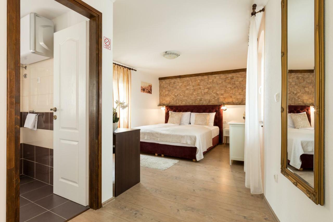 Guesthouse Imperator Сплит Экстерьер фото