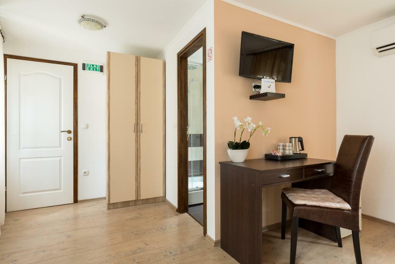 Guesthouse Imperator Сплит Экстерьер фото